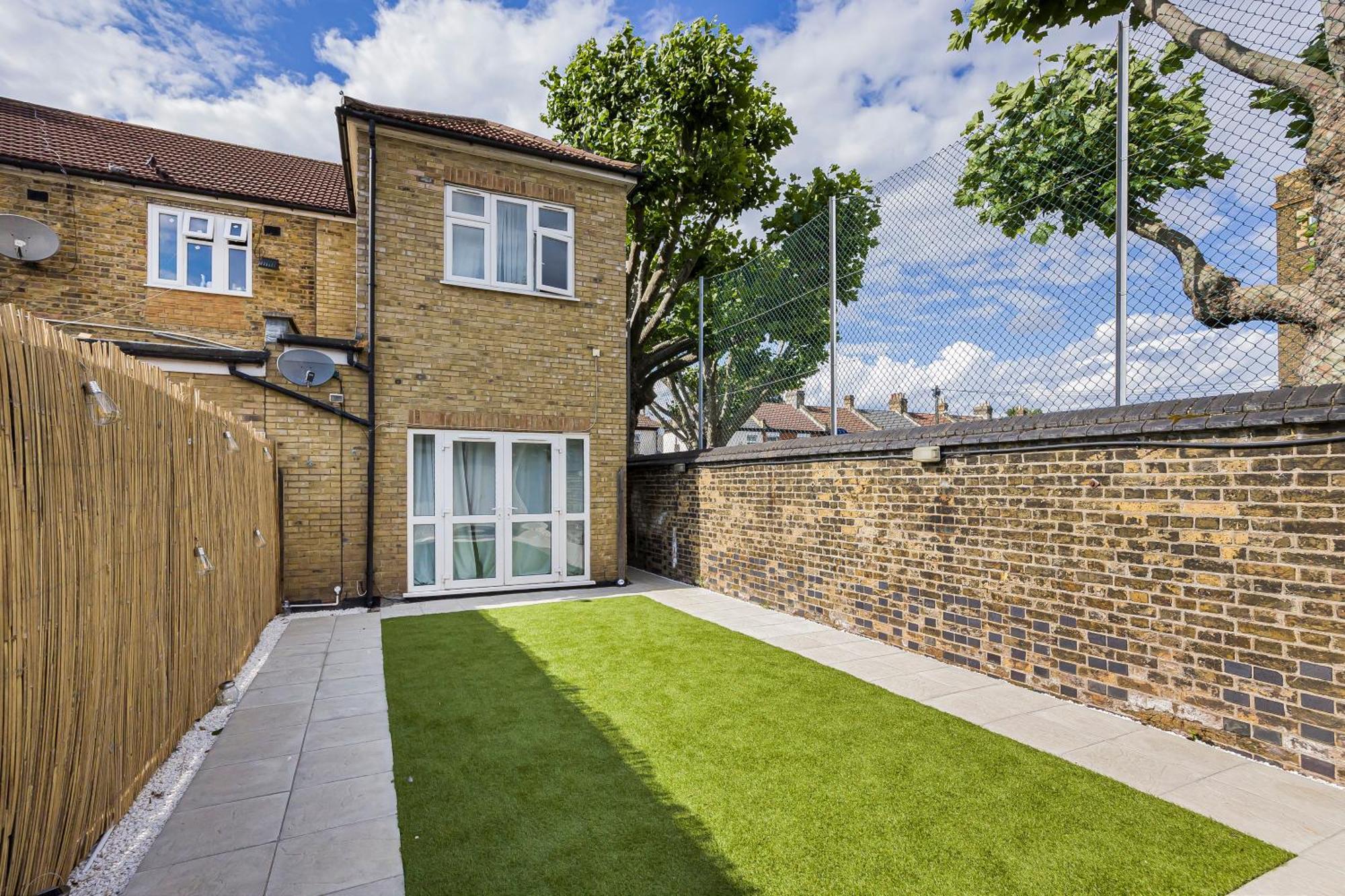 Апартаменты London Haven At Rutland House Илфорд Экстерьер фото